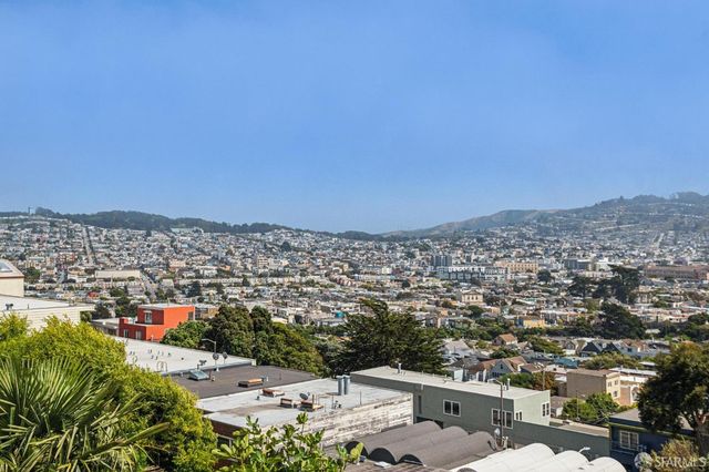 435 Joost Avenue, San Francisco, CA 94127
