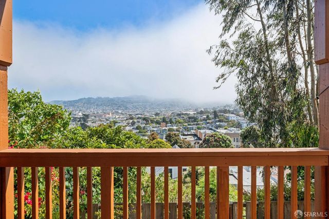 435 Joost Avenue, San Francisco, CA 94127