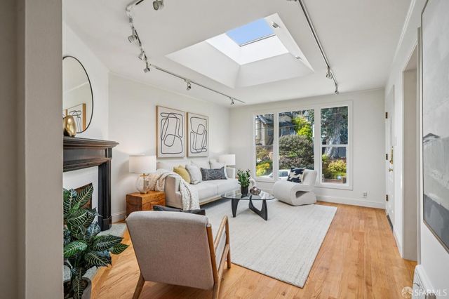 435 Joost Avenue, San Francisco, CA 94127