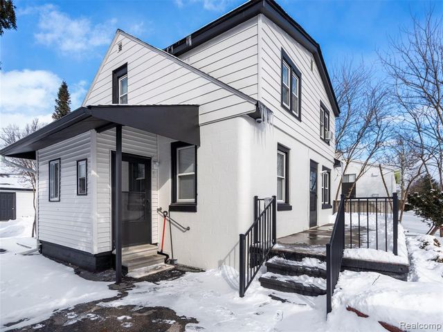 1751 E Woodward Heights Boulevard, Hazel Park, MI 48030