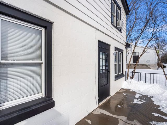 1751 E Woodward Heights Boulevard, Hazel Park, MI 48030