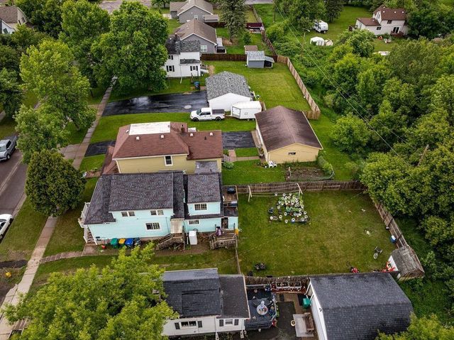 328 S 57th Avenue W, Duluth, MN 55807