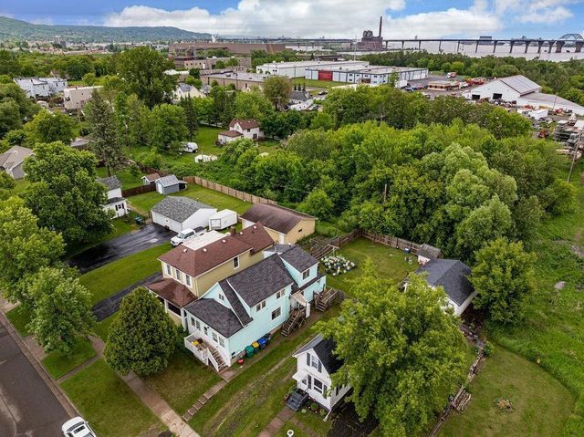 328 S 57th Avenue W, Duluth, MN 55807