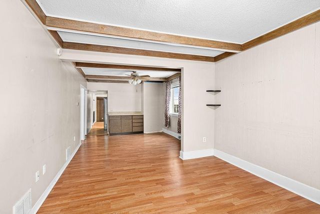 328 S 57th Avenue W, Duluth, MN 55807