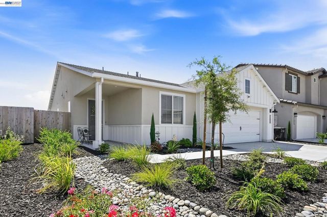 2249 Enchantment, Manteca, CA 95337