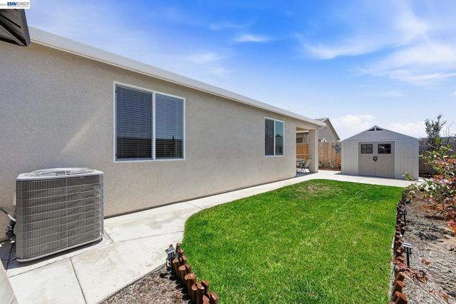 2249 Enchantment, Manteca, CA 95337