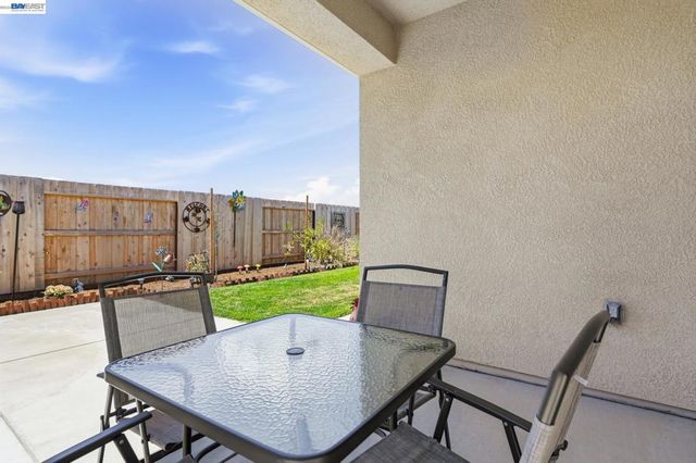 2249 Enchantment, Manteca, CA 95337