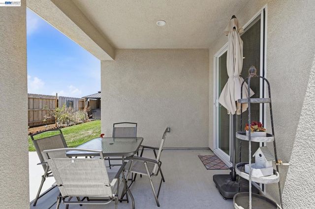 2249 Enchantment, Manteca, CA 95337
