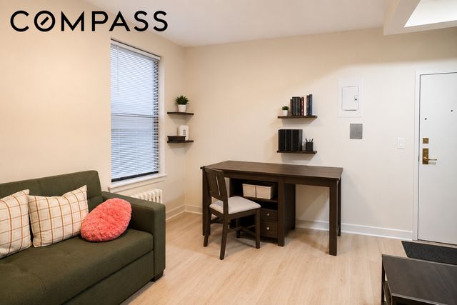 424 E 115th St Apt 4C, New York City, NY 10029