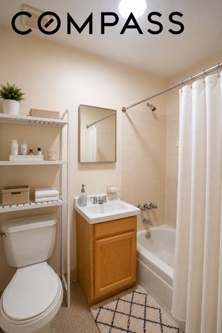 424 E 115th St Apt 4C, New York City, NY 10029