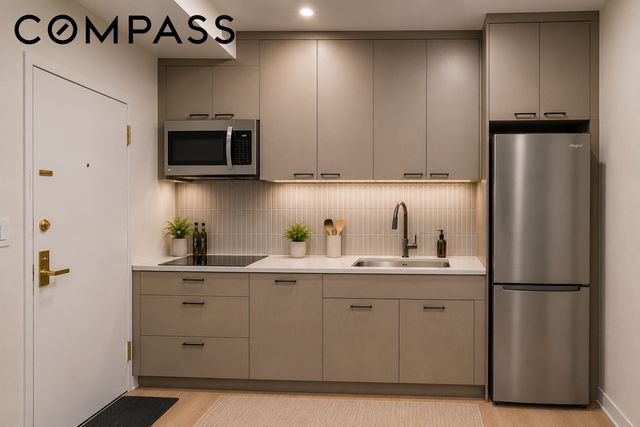 424 E 115th St Apt 4C, New York City, NY 10029