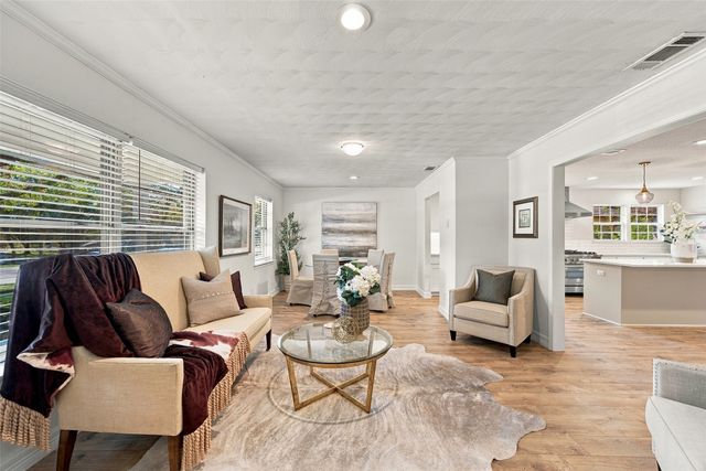 8311 Baumgarten Drive, Dallas, TX 75228