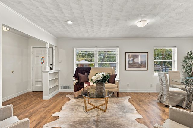 8311 Baumgarten Drive, Dallas, TX 75228