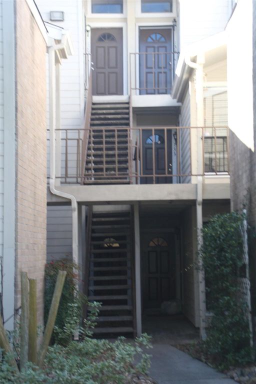 3500 Tangle Brush Drive 128, The Woodlands, TX 77381