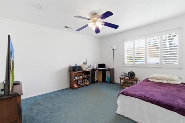 2926 Snowbrook Ct, Stockton, CA 95219