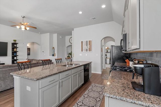31515 Kailua Drive, Hockley, TX 77447