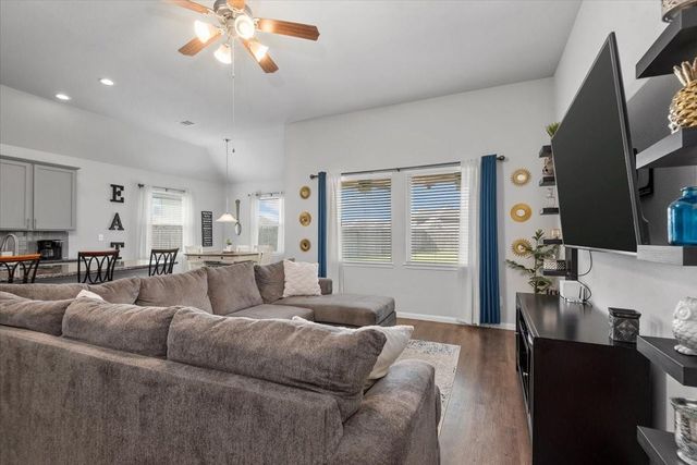 31515 Kailua Drive, Hockley, TX 77447