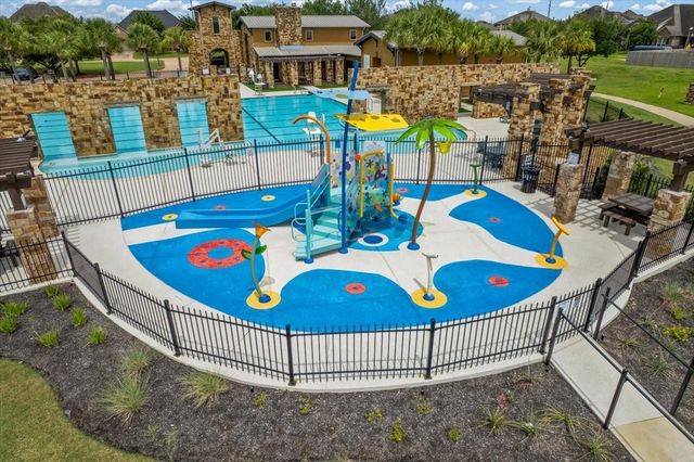 31515 Kailua Drive, Hockley, TX 77447