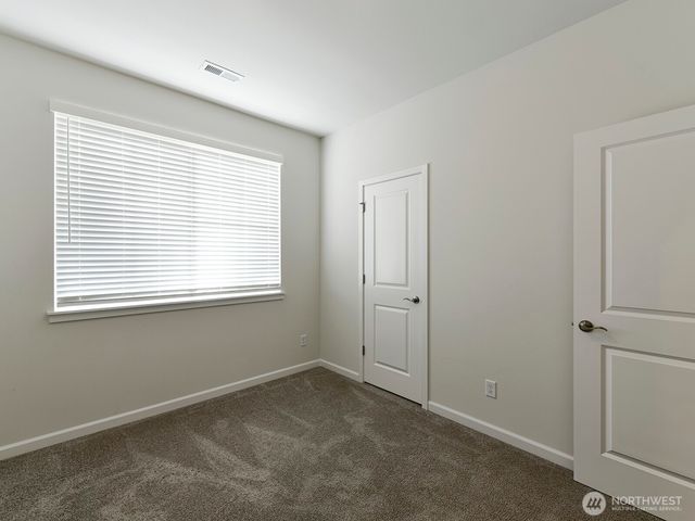 621 153rd Street Ct E, Tacoma, WA 98445