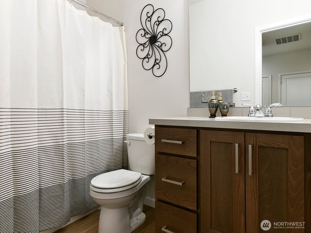 621 153rd Street Ct E, Tacoma, WA 98445