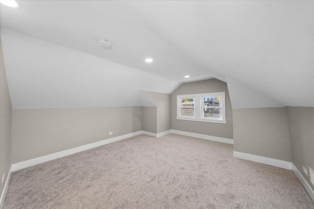 3006 N Sayre Avenue, Chicago, IL 60634