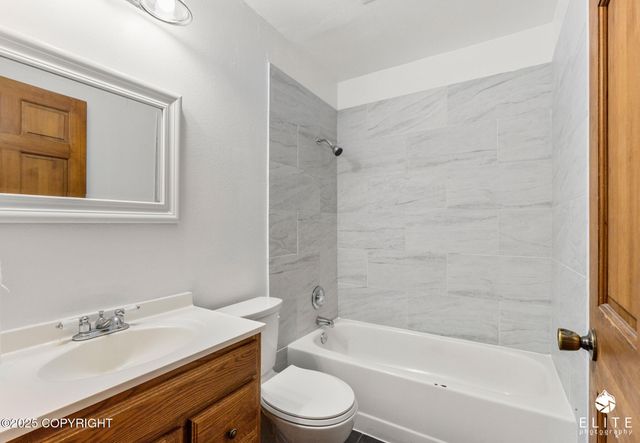 3021 N Arctic Fox Drive, Wasilla, AK 99654
