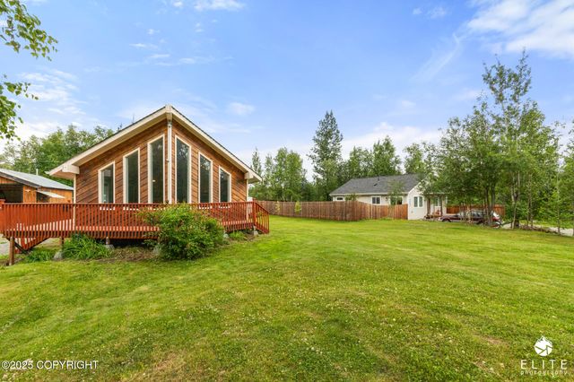 3021 N Arctic Fox Drive, Wasilla, AK 99654