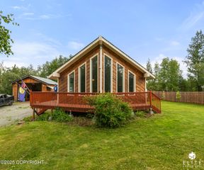3021 N Arctic Fox Drive, Wasilla, AK 99654