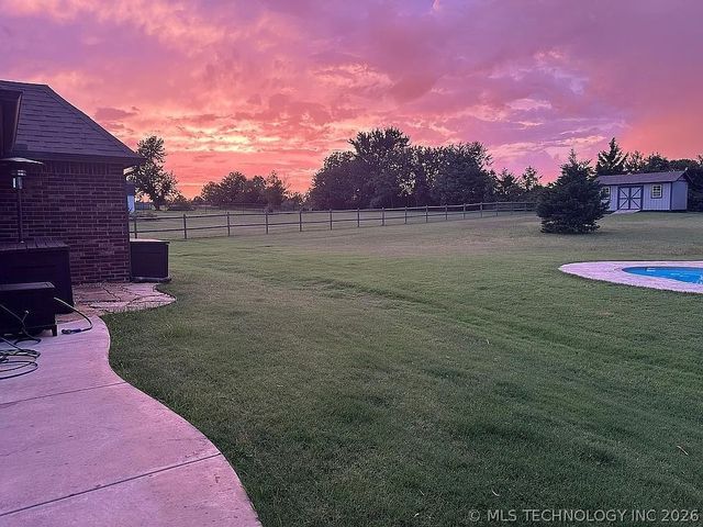 14823 E Fieldstone Drive N, Claremore, OK 74017