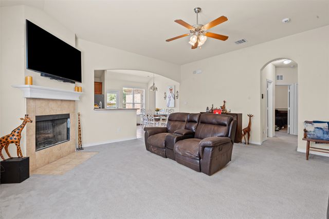 4328 Twinleaf Drive, Fort Worth, TX 76036