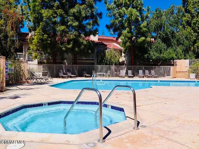 5798 Oak Bank Trail Tl102, Oak Park, CA 91377
