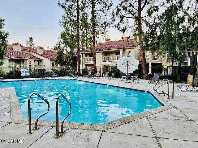 5798 Oak Bank Trail Tl102, Oak Park, CA 91377