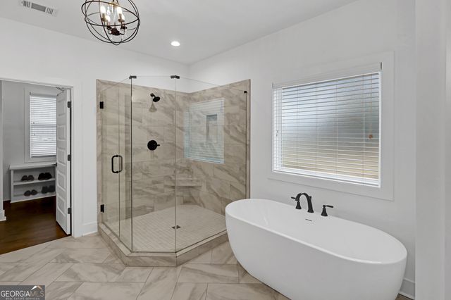 205 Chastain Drive, Forsyth, GA 31029