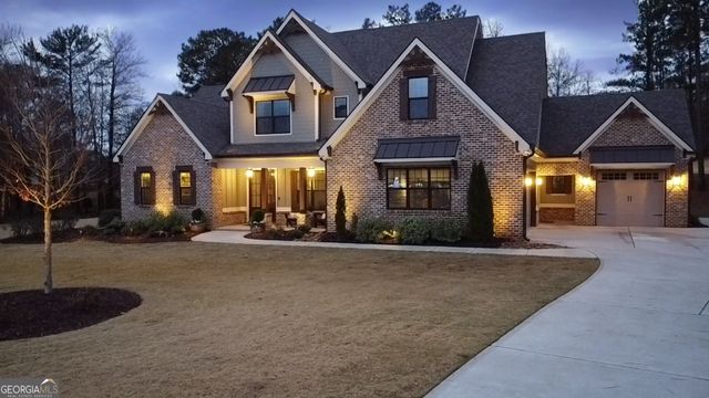 205 Chastain Drive, Forsyth, GA 31029