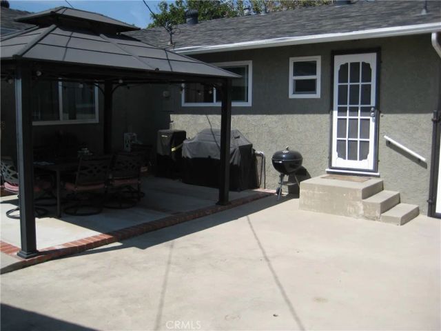 11408 214th, Lakewood, CA 90715