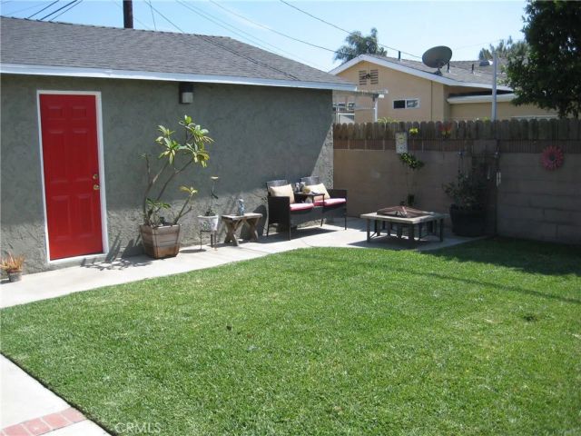 11408 214th, Lakewood, CA 90715