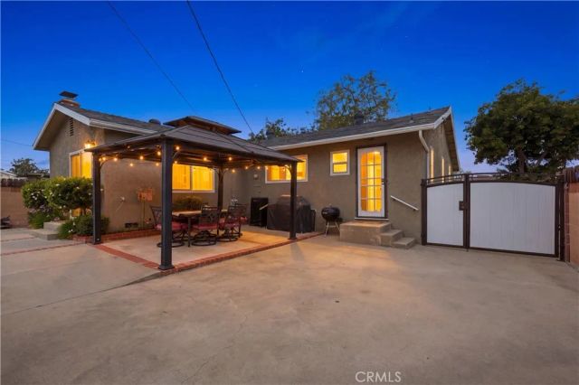 11408 214th, Lakewood, CA 90715