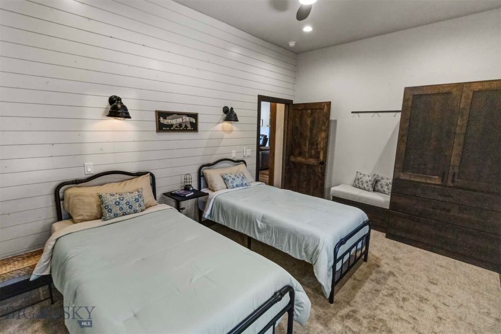 4915 W US Highway 12, Helena, MT 59601 photo 15