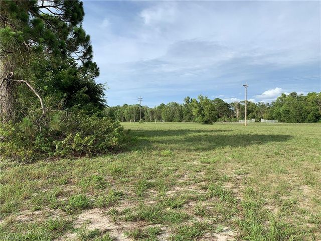 3728 Burnt Store RD N, Cape Coral, FL 33993