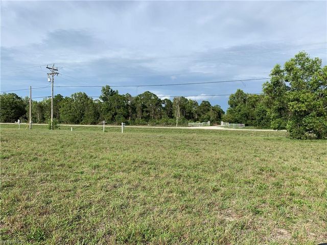 3728 Burnt Store RD N, Cape Coral, FL 33993