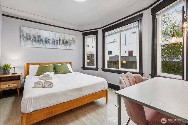 5506 5th Avenue NW, Seattle, WA 98017