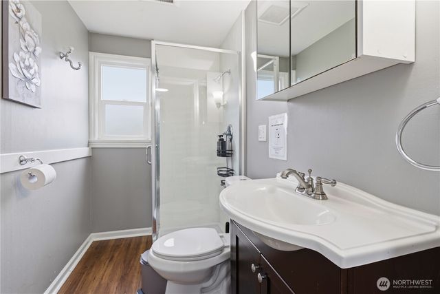 5506 5th Avenue NW, Seattle, WA 98017