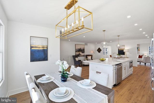 9077 BROOK FORD RD, Burke, VA 22015