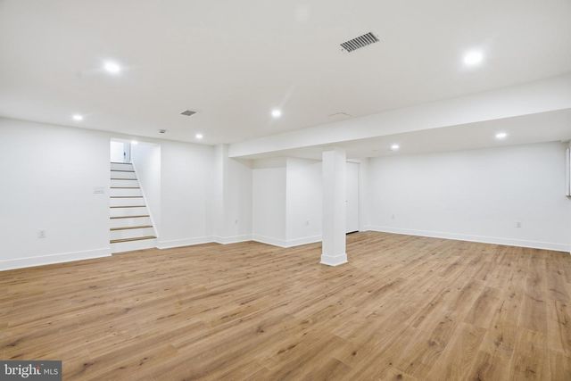 9077 BROOK FORD RD, Burke, VA 22015