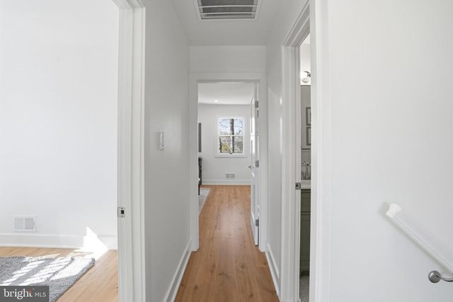 9077 BROOK FORD RD, Burke, VA 22015