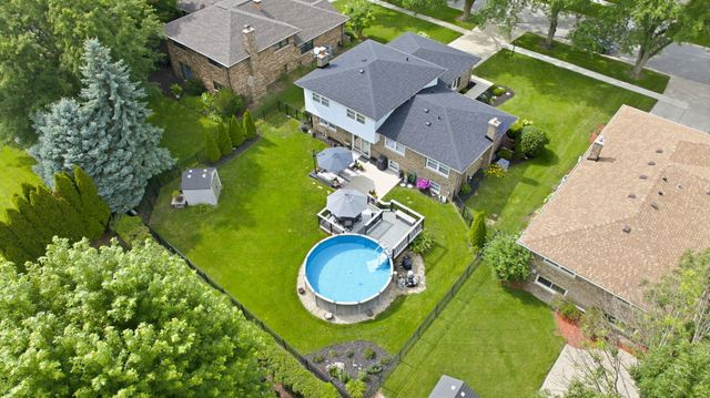 3313 Pitcher Drive, Darien, IL 60561