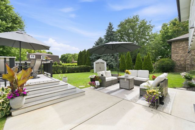 3313 Pitcher Drive, Darien, IL 60561