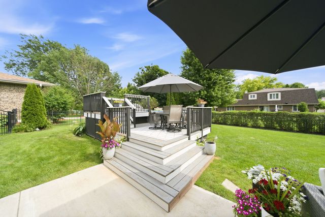 3313 Pitcher Drive, Darien, IL 60561