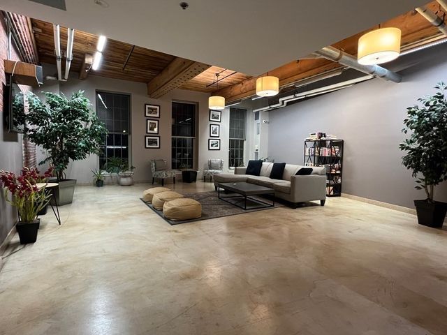 35 Riverwalk Way R114, Lowell, MA 01854