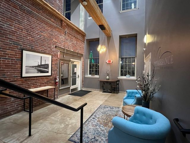 35 Riverwalk Way R114, Lowell, MA 01854